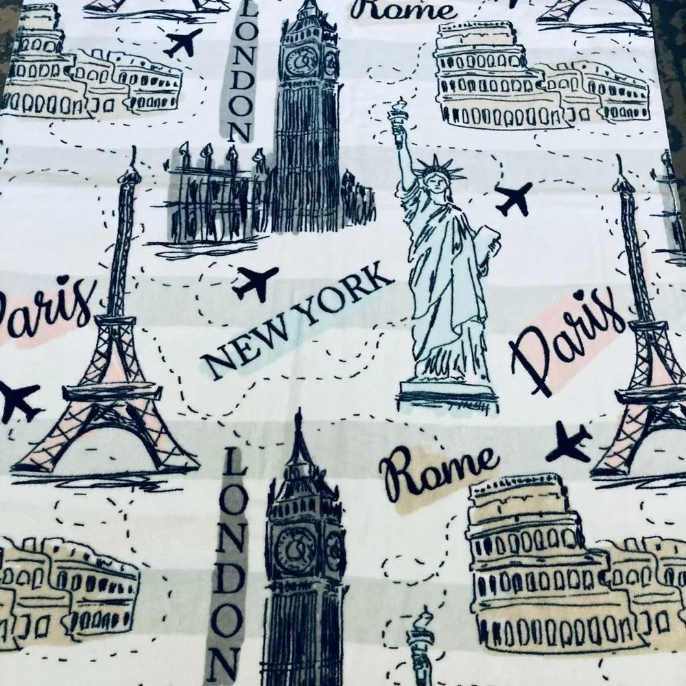 World Travel Airplane Cities Paris Rome NYC Bath Towels Set